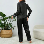 Pyjama en soie long noir pour femme