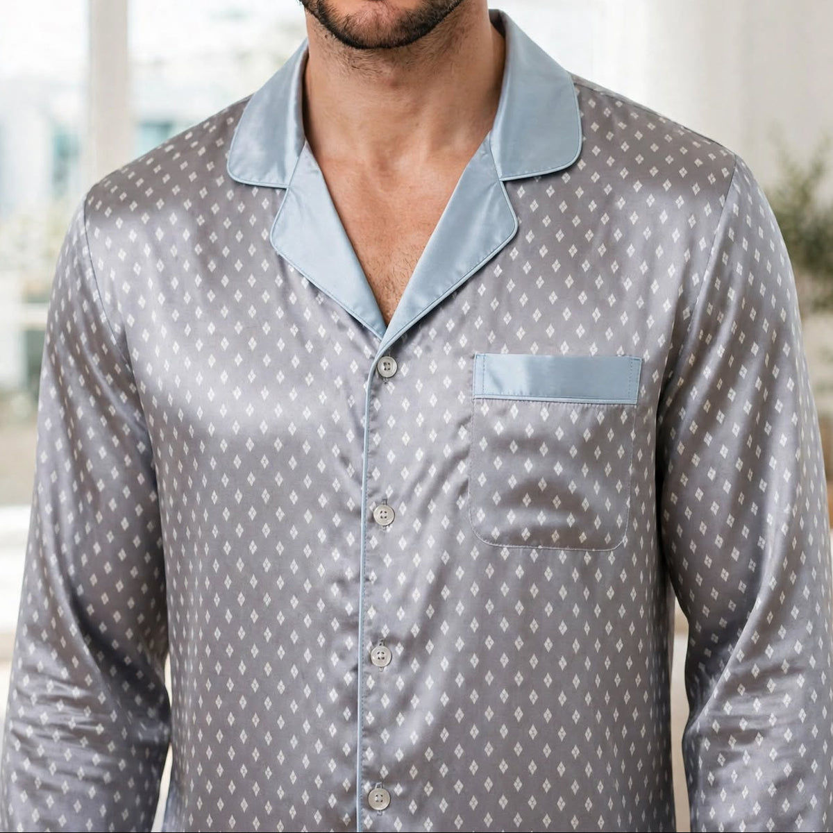 Pyjama en soie long homme gris luxe