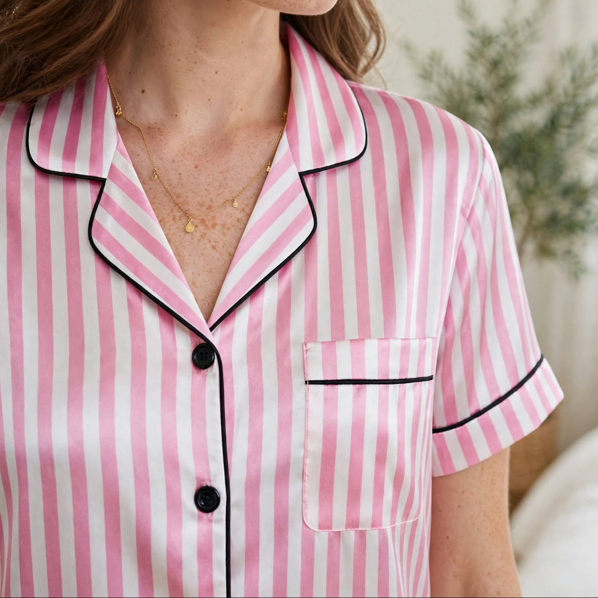 Pyjama en soie long luxe femme rayure rose