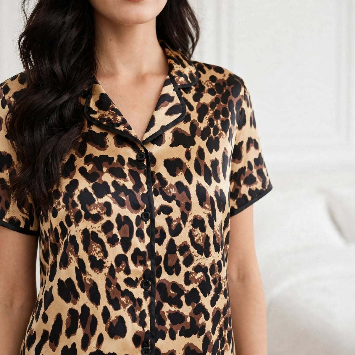 Pyjama long en soie femme léopard