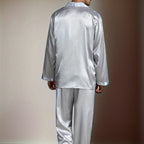 Pyjama en soie long homme gris luxe