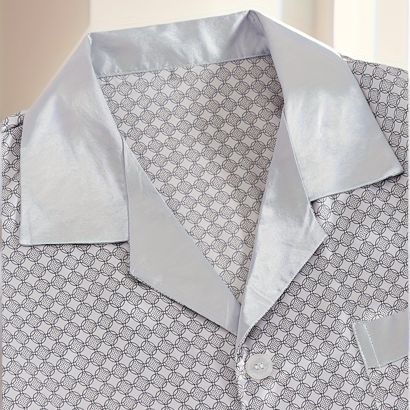 Pyjama en soie long homme gris luxe